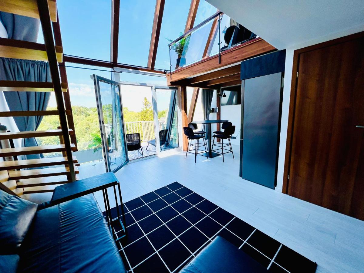 Sea & Sunset View Apartment In Паланга Екстериор снимка